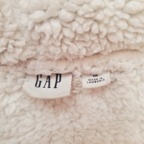 Gap sweatshirt - Picture 2 of 5